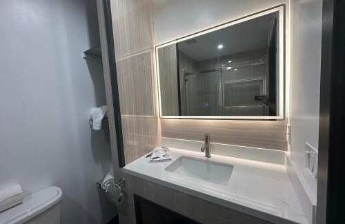 Southwest Anaheim Hotel | Casa Playa Inn - Stanton, Anaheim