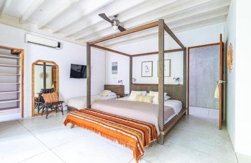 Playa Santa Teresa House | Casa Pochote