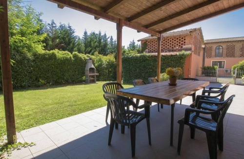 Orentano House | Casa Ponziani by Interhome