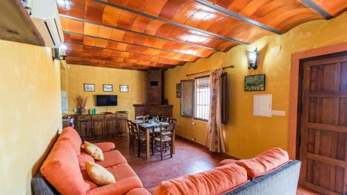 Algarinejo House | Casa Posada Algarinejo by Ruralidays