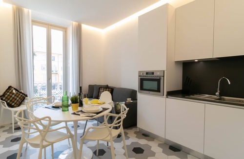 Como Apartment | Casa Posta in Como With 1 Bedrooms and 1 Bathrooms