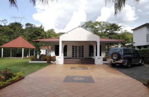 Villavicencio Villa | Casa Quinta Las Palmas