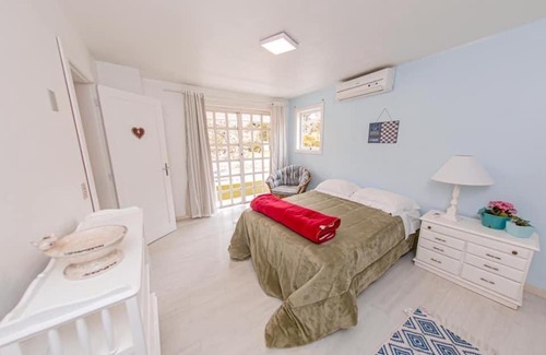 Centro House | Casa Quintal Centro Canela !