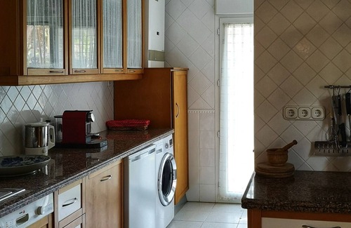 Cabo Roche Ski Chalet | Casa Rabat. Large comfy spaces, beach 500m