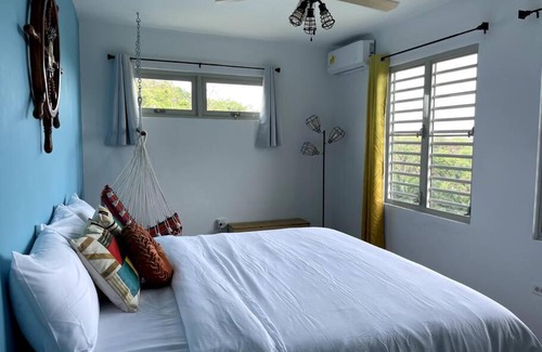 Puntas Apartment | Casa Ramé- Retro-Chic Apt with Pool Table and Panoramic View