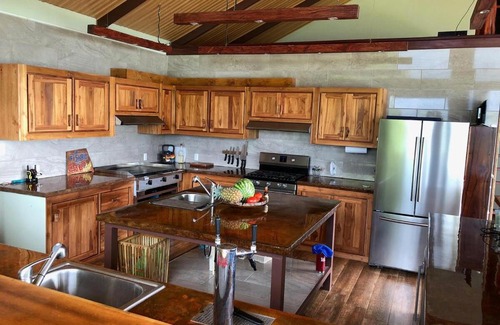 Drake Bay House | Casa Roja - Beachfront Property