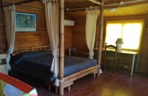 Riudoms House | Casa Romantica Piscina Privada