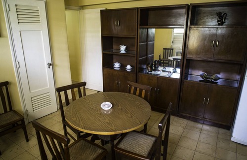 Municipality of Diez de Octubre Apartment | Casa Roque