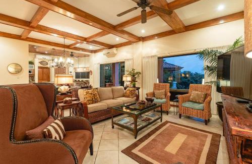 Brasilito House | Casa Rosa- Luxury Ocean View 3 Bedroom Home