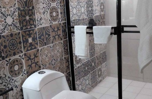 Leon Bed & Breakfast | Casa Rosada