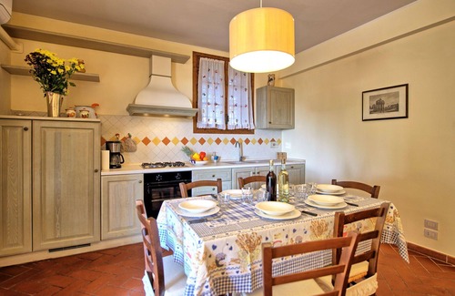 Certaldo Apartment | Casa Rossa 4 - Apartment with swimming pool