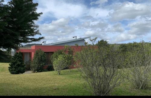 Campo Alegre House | Casa Rossa Campo Alegre