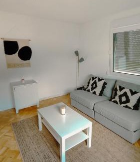 Bad Homburg v.d. Hoehe Apartment | Casa Rossa - Apartment - neu renoviert - Nähe Frankfurt