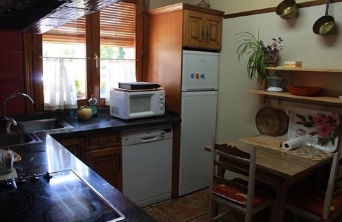 Santurde Ski Chalet | Casa Rural Edulis, Registered in Tourism LR-43