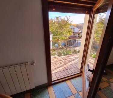 Huerta del Marquesado Apartment | Casa rural El Moral by Fuentelgato