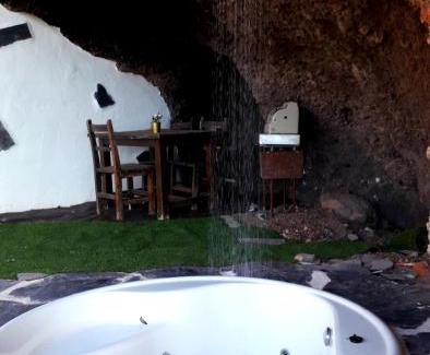 Santa Cruz de Tenerife House | Casa rural Alessia with jacuzzi ,garden & swimming pool