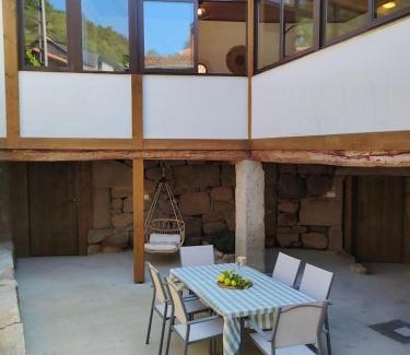 Entrimo Ski Chalet | Casa Rural Xures Lobios