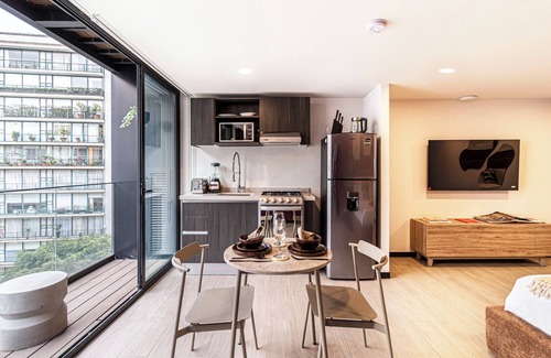 Miguel Hidalgo Apartment | Casa Sócrates by Kukun