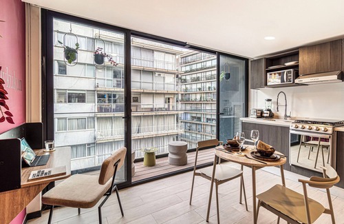 Miguel Hidalgo Apartment | Casa Sócrates by Kukun