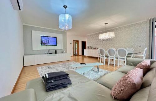 Sao Vicente Apartment | Casa Saramago by AnaLodges
