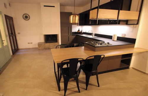 Pergola House | Casa Sartoria - Cozy and modern, in the historic center of Pergola