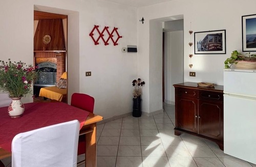 Plesio Apartment | Casa Savina, Stunning Lake and Mountain Views, Private Garden With Parking Space