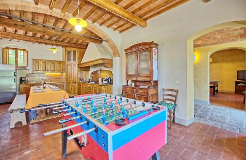 Sant'Andrea in Percussina Villa | Casa Scopeti by PosarelliVillas