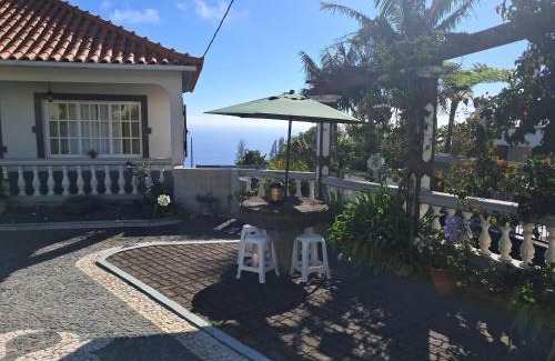 Faja da Ovelha House | Casa Sequeira