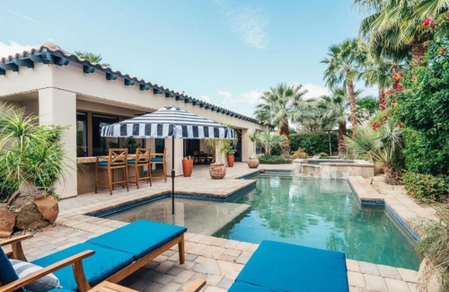 Indio House | Casa Serena by AvantStay Private 8BR Escape w Gorgeous Pool Spa Fire Pit