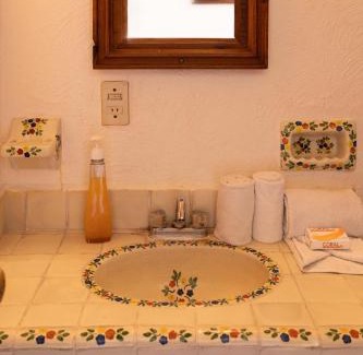 Crucecita Hotel | Casa Shaguibá