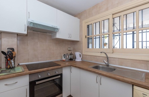 Torrox Costa Ski Chalet | Casa Siloam - House In Torrox-costa. Free Wifi