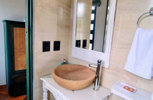 Curiti Hotel | CASA SILVA HOTEL-CAFE