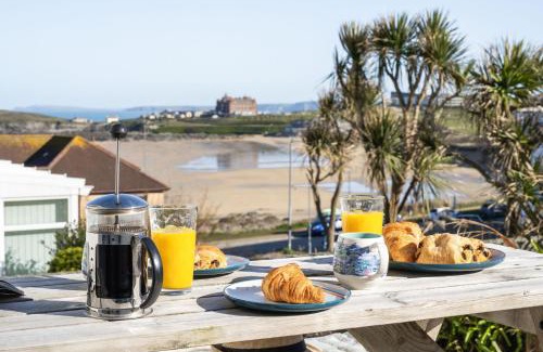 Newquay House | Casa Sirena Apartment in Fistral, Newquay