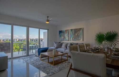 Puerto Juarez Condo | Casa Sky Penthouse Mareazul 2 Bedroom Condo by RedAwning