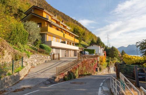 Fiumelatte Apartment | Casa Sofie e Charlotte