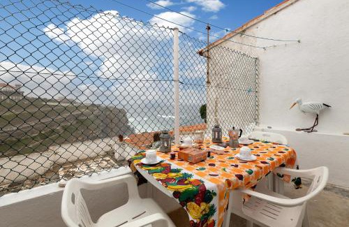 Azenhas do Mar House | Casa Sol e Mar