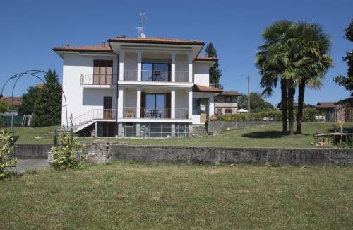 Brezzo di Bedero Apartment | Casa Sole