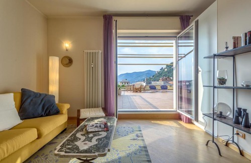 Camogli Apartment | Casa Sophie- Big Terrace sea View & Private Parking
