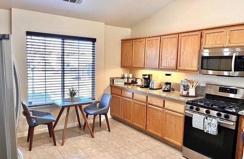 Merced House | Casa Sorrento - North Merced