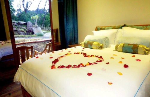 San Rafael de Heredia House | Casa Spa Room With Tub, spa Services and Turkish Bath