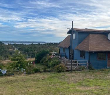 Puerto Montt House | Casa Sra Oti, Tipo Hostal con vista al mar Puerto Montt - CHINQUIHUE