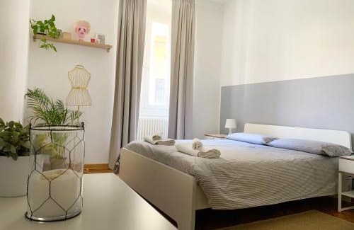 Barriera Vecchia-San Giacomo Apartment | Casa Strehler