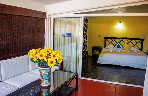 Playa la Madera Hotel | Casa Sun and Moon