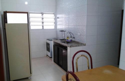 Tupi House | Casa térrea na Praia grande