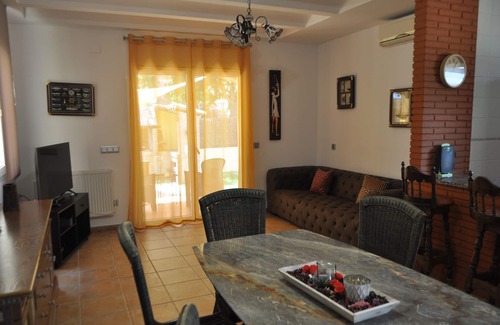 Sant Pere Pescador Ski Chalet | Casa Tati for 6 people