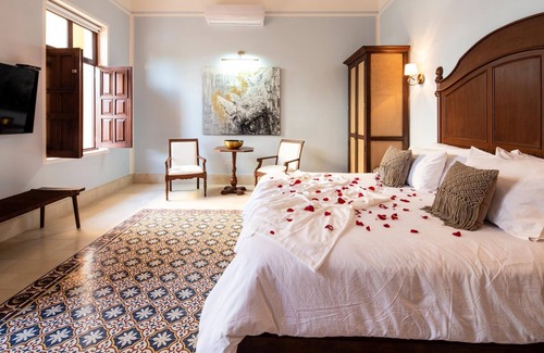 Zona Paseo Montejo Hotel | Casa Tavera