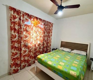 Centro House | Casa Temporada S P Aldeia sem TV