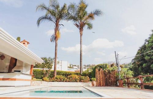 Capitolio House | Casa Temporada em Frente ao Lago - Escarpas do Lago - Capitólio
