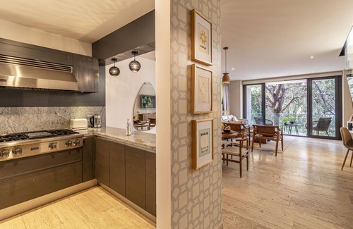 La Condesa Apartment | Casa Tenancingo by Kukun