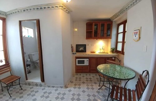 Old Havana Bed & Breakfast | Casa Teniente Rey 16